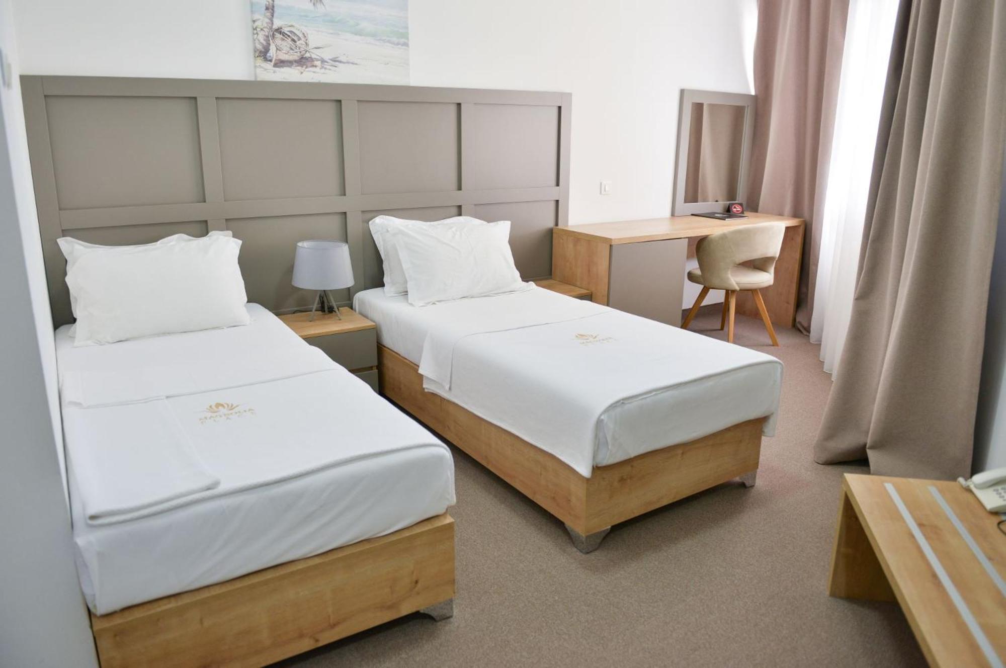 Magnolia Place Tivat Exterior foto